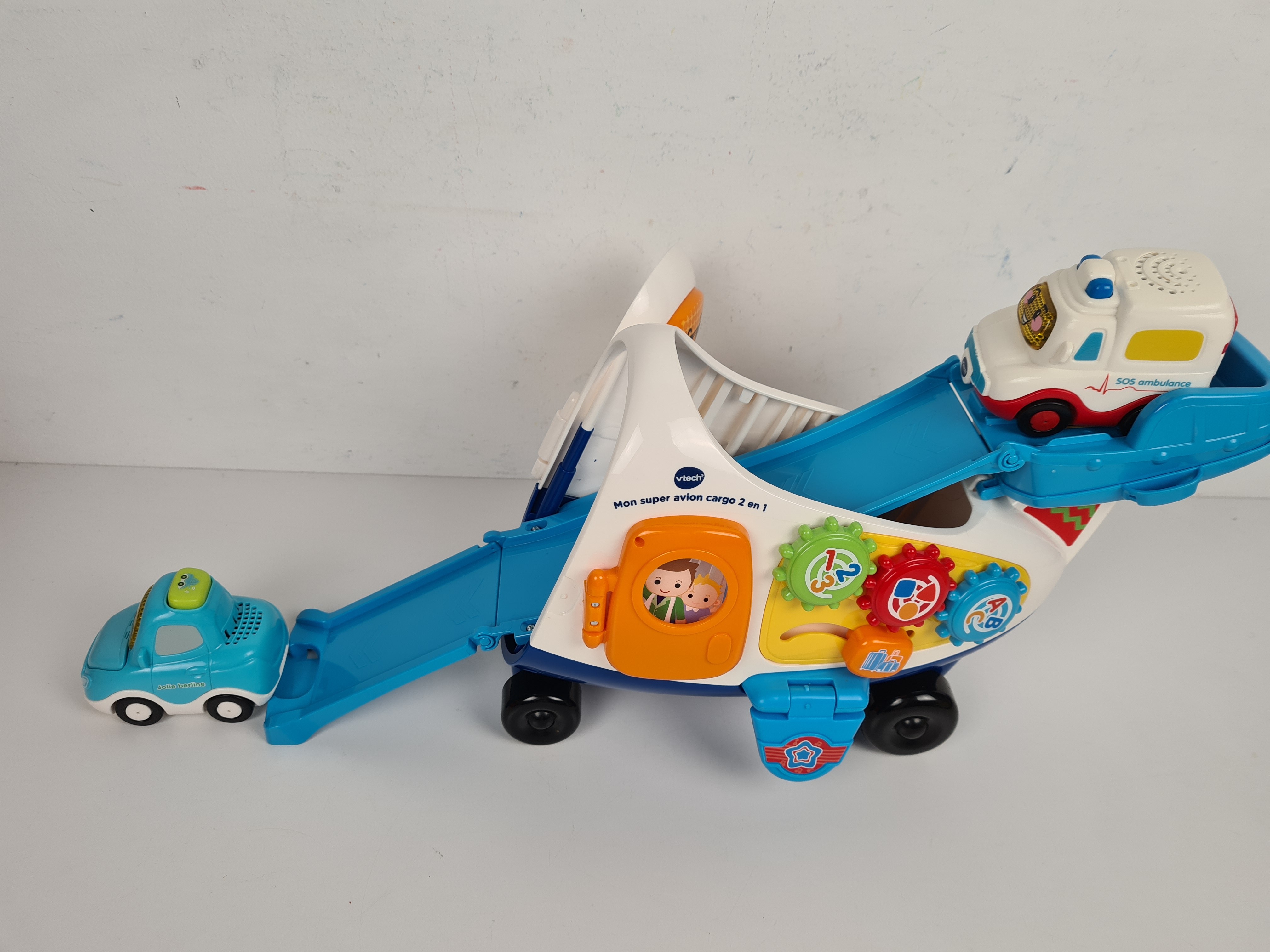 Avion cargo tut tut avec 2 petites voitures - Vtech - 34cm Bon état - Vue 3 - 